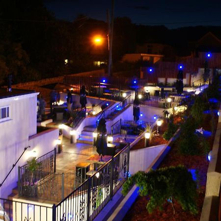 The Fountain Inn Hendy Εξωτερικό φωτογραφία